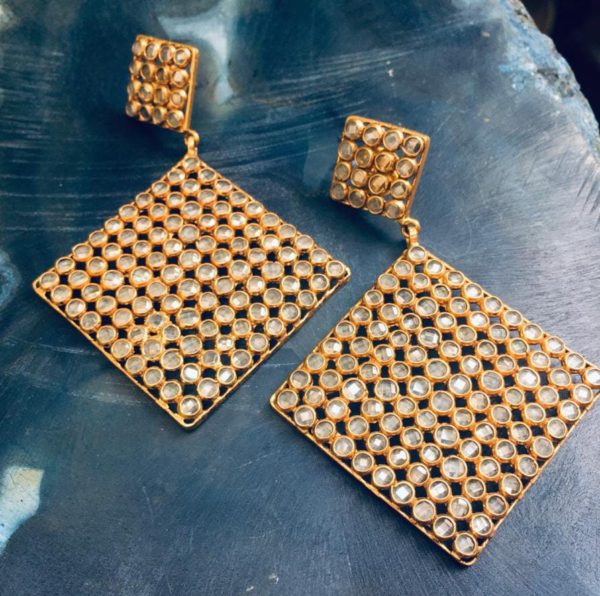 HEXAGON SHAPED CRYSTAL EARRINGS - Image 2